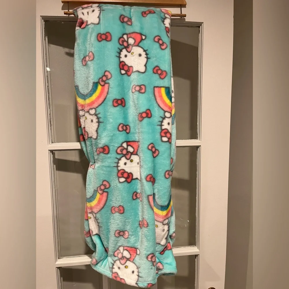 Hello Kitty Plush Cloud Throw Blanket Sea Foam Rainbow Spring 60 x 70 inches